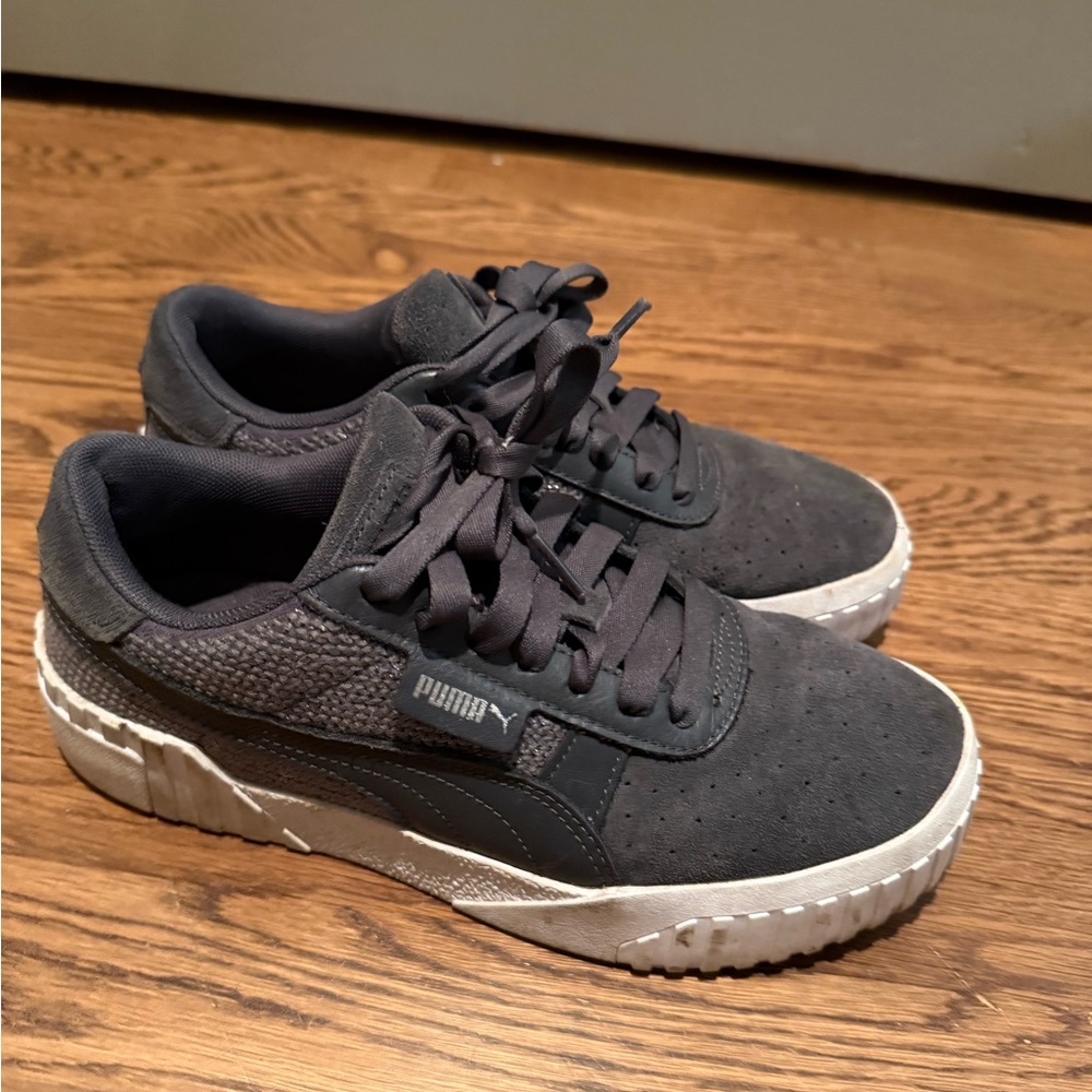 Puma Women’s size 9